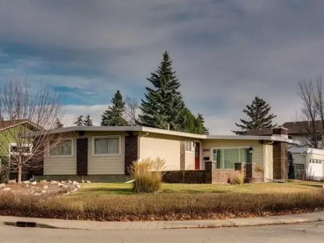 Apartment for rent in Dalhousie, Calgary