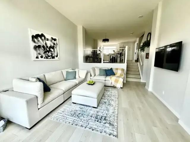 Apartment for rent in Glacier Ridge, Calgary