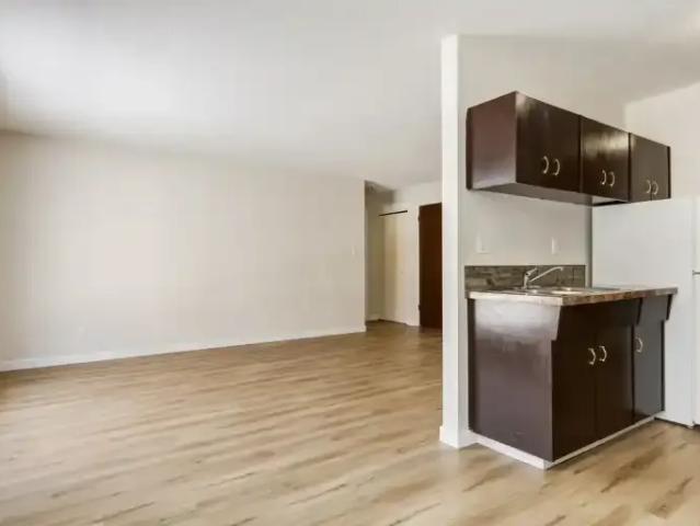 Apartment for rent in Camrose