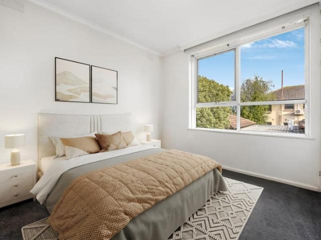 Apartment for rent in Carnegie, Melbourne