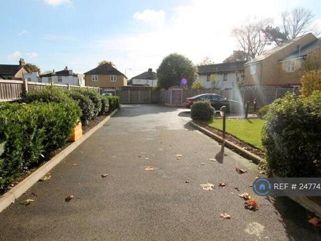 Apartment for rent in Carshalton, The Wrythe