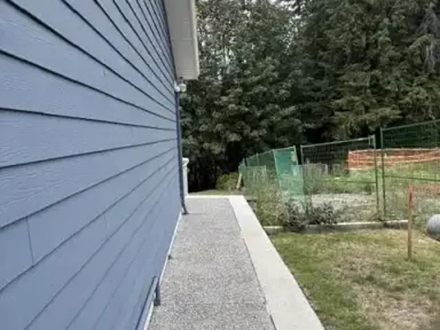 Apartment for rent in Harbour Chines, Coquitlam