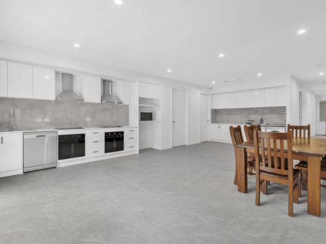 Apartment for rent in Cranbourne, Melbourne