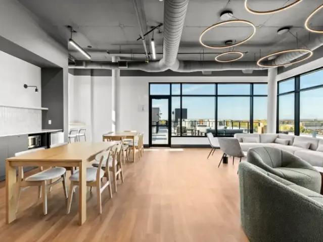 Apartment for rent in Dollard-des-ormeaux, Quebec