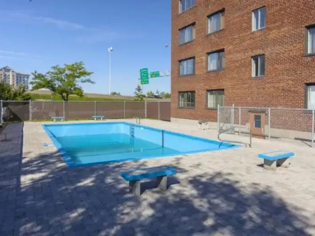 Apartment for rent in Dorval, Quebec