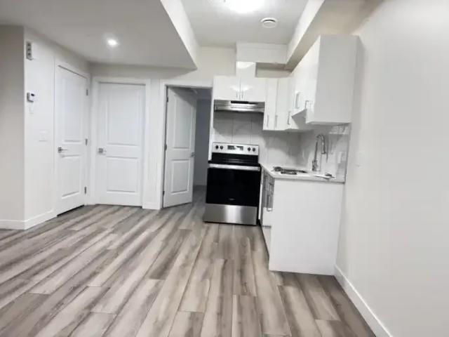 Apartment for rent in Wedgewood, Alberta