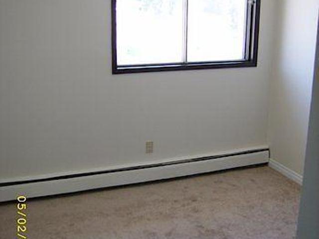 Apartment for rent in Wedgewood, Alberta