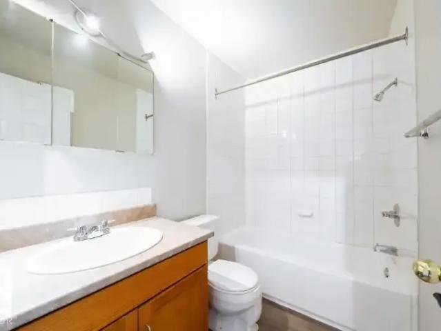 Apartment for rent in Wedgewood, Alberta