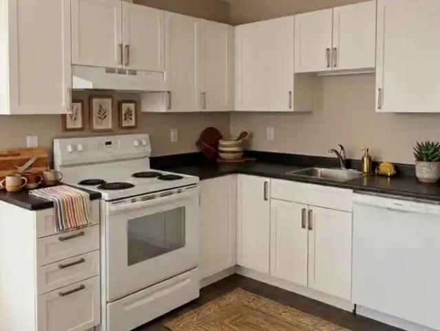 Apartment for rent in Wedgewood, Alberta