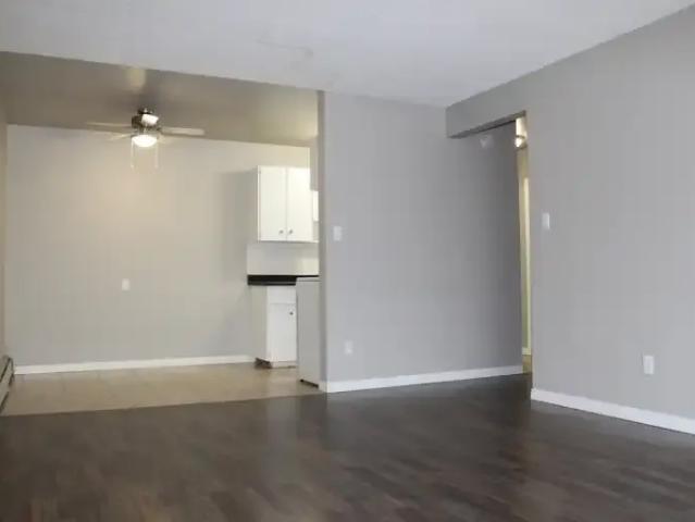 Apartment for rent in Wedgewood, Alberta