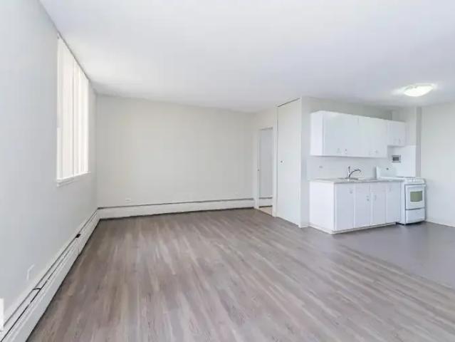 Apartment for rent in Wedgewood, Alberta