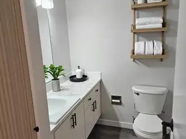 Apartment for rent in Wedgewood, Alberta