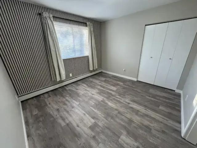 Apartment for rent in Wedgewood, Alberta