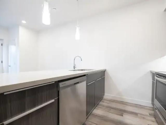Apartment for rent in Wedgewood, Alberta