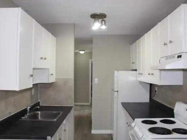 Apartment for rent in Wedgewood, Alberta