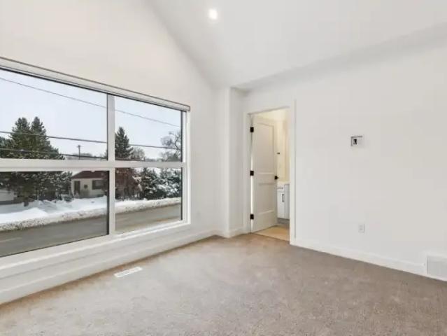 Apartment for rent in Glenora, Edmonton