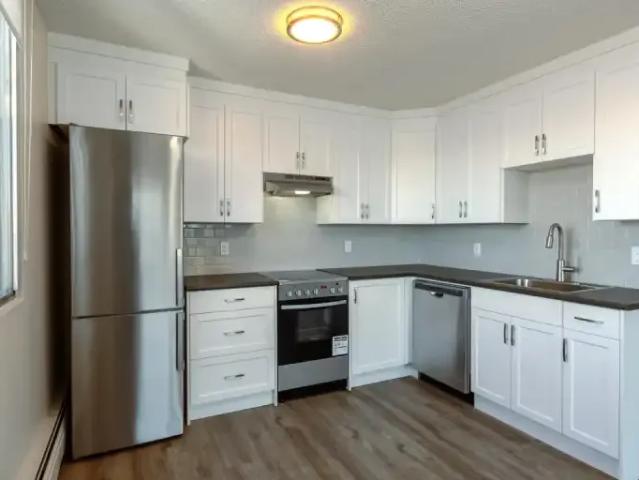 Apartment for rent in Wedgewood, Alberta