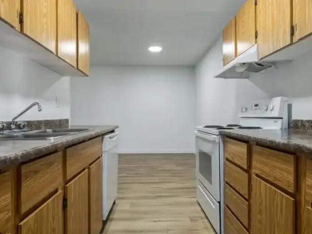 Apartment for rent in Wedgewood, Alberta