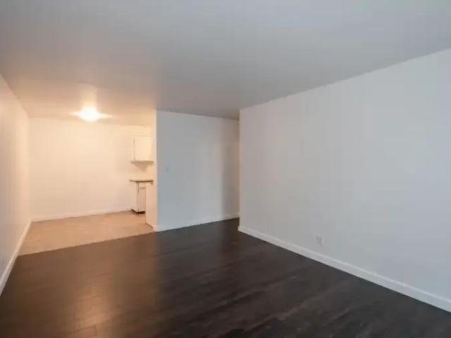 Apartment for rent in Wedgewood, Alberta