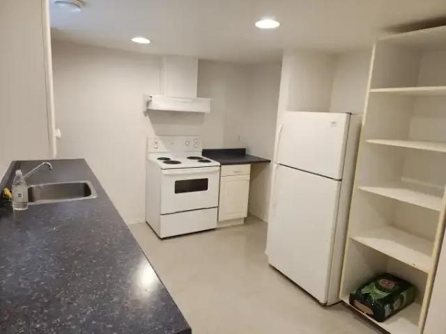 Apartment for rent in Wedgewood, Alberta