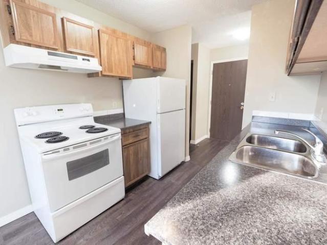 Apartment for rent in Wedgewood, Alberta