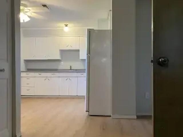 Apartment for rent in Wedgewood, Alberta