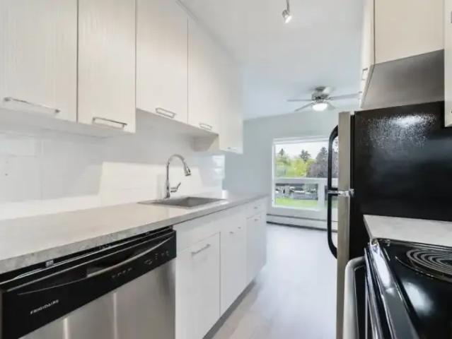 Apartment for rent in Wedgewood, Alberta