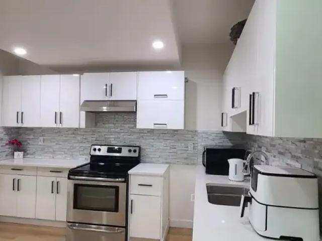 Apartment for rent in Laurel, Edmonton