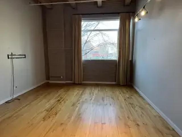 Apartment for rent in Wedgewood, Alberta