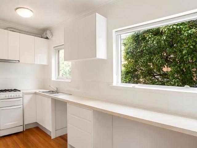Apartment for rent in Glen Iris, Melbourne