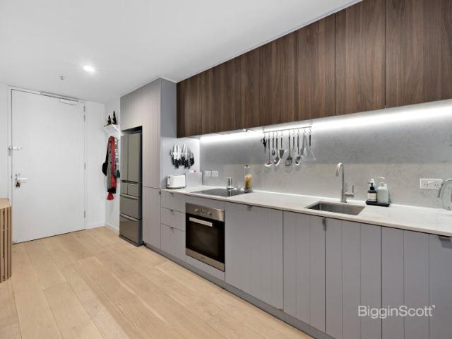 Apartment for sale in Glen Iris, Melbourne