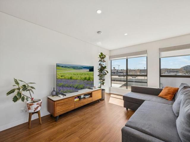 Apartment for sale in District of Gungahlin, Australian Capital Territory