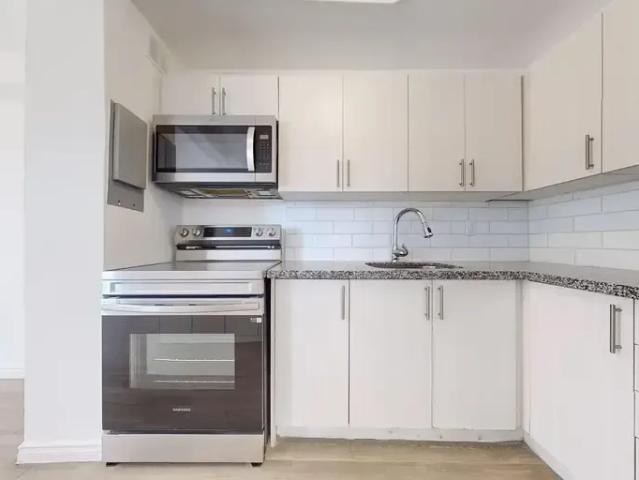 Apartment for rent in Mcquesten West, Hamilton