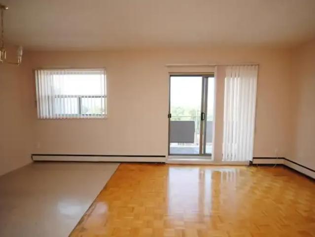 Apartment for rent in Ancaster, Ontario