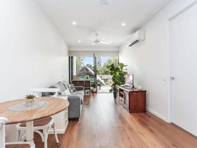 Apartment for sale in Indooroopilly, Greater Brisbane