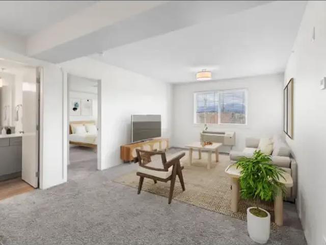 Apartment for rent in Winfield, British Columbia