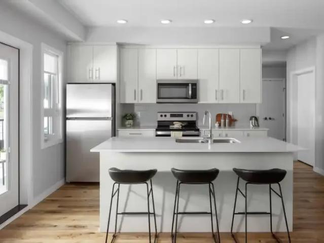 Apartment for rent in Winfield, British Columbia