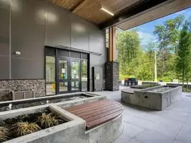 Apartment for rent in Walnut Grove, British Columbia