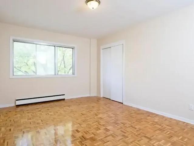Apartment for rent in Duvernay, Quebec