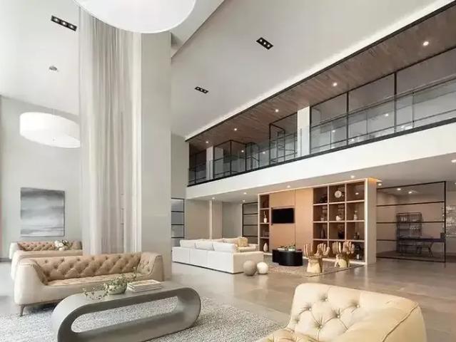 Apartment for rent in Chomedey, Quebec