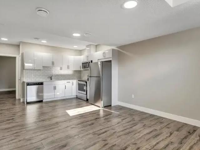 Apartment for rent in Rolly View, Alberta