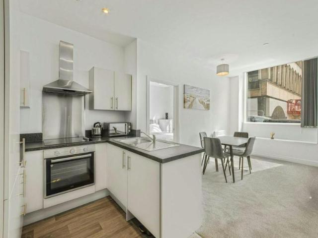 Apartment for rent in Cavern Quarter, Calderstones