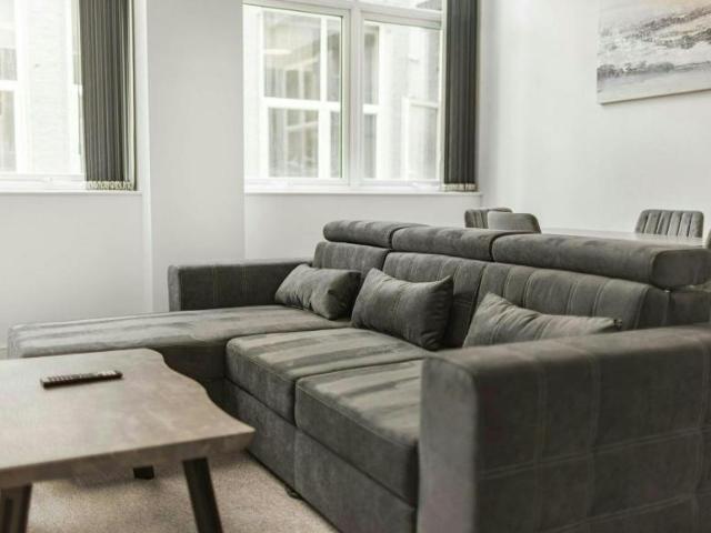 Apartment for rent in Cavern Quarter, Calderstones