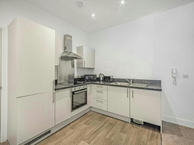 Apartment for rent in Cavern Quarter, Calderstones