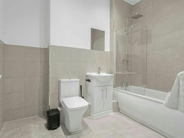 Apartment for rent in Cavern Quarter, Calderstones