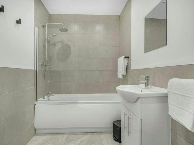Apartment for rent in Cavern Quarter, Calderstones