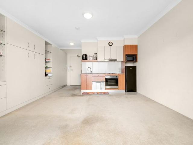 Apartment for rent in Maroubra, Randwick City Council