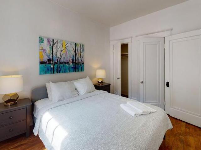 Apartment for rent in St. Leonard's, Quebec