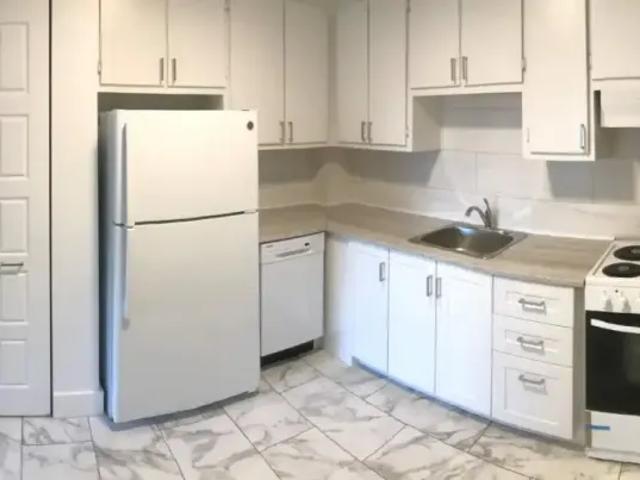 Apartment for rent in St. Leonard's, Quebec