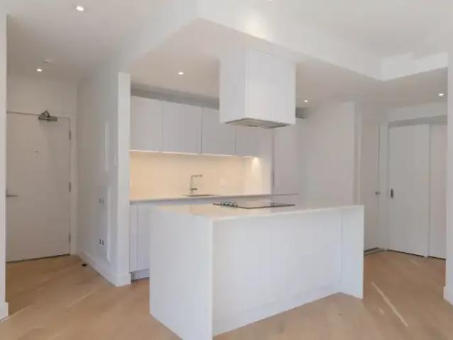 Apartment for rent in St. Leonard's, Quebec